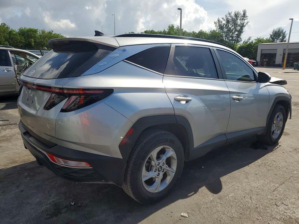 2022 HYUNDAI TUCSON