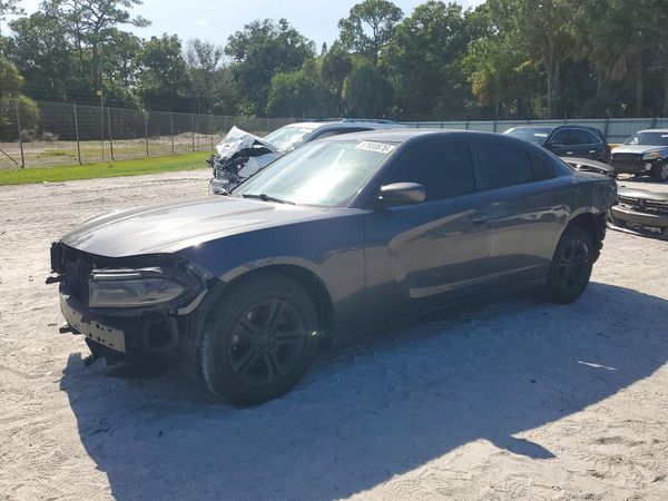 2016 DODGE CHARGER SE