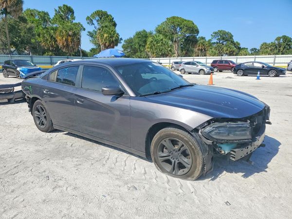2016 DODGE CHARGER SE