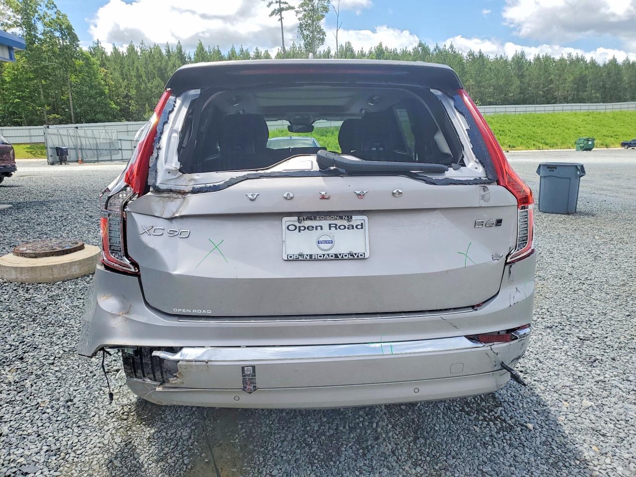 2023 VOLVO XC90 Plus Bright
