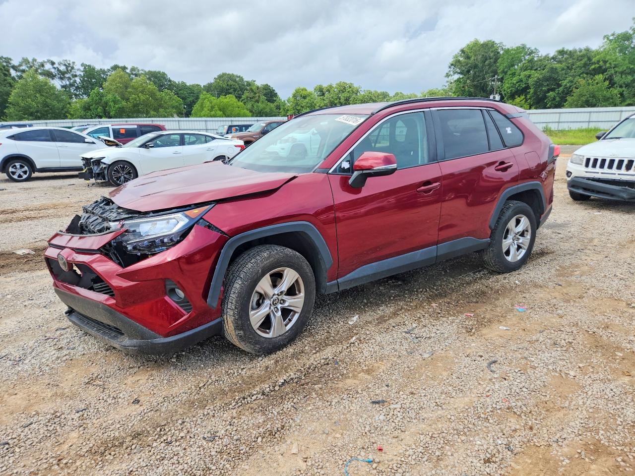 2021 TOYOTA RAV4 XLE
