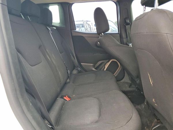 2015 JEEP RENEGADE SPORT 4X4