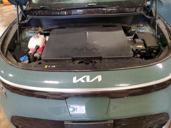 2023 KIA NIRO Wind
