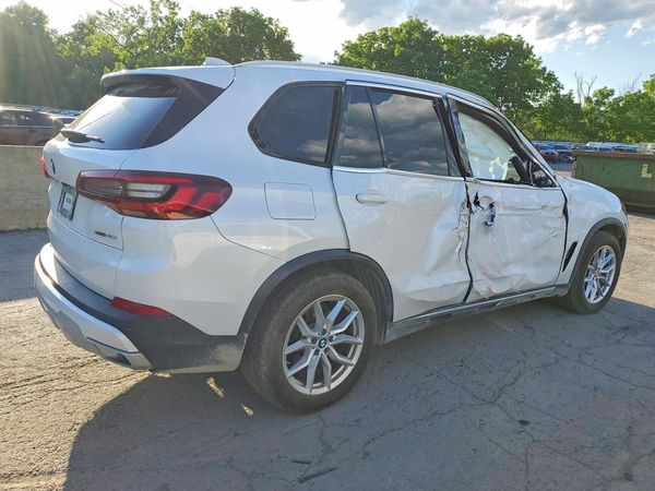 2023 BMW X5
