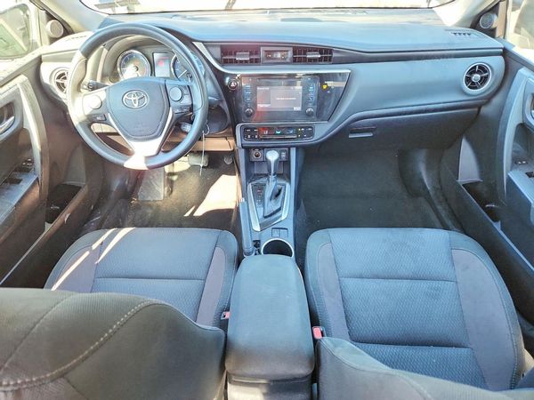 2017 TOYOTA COROLLA