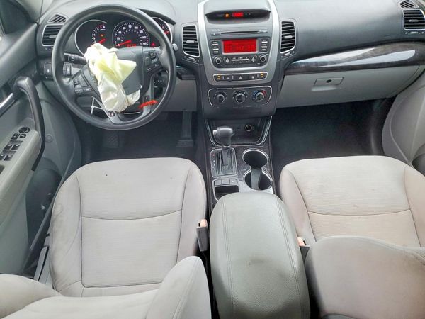 2014 KIA SORENTO