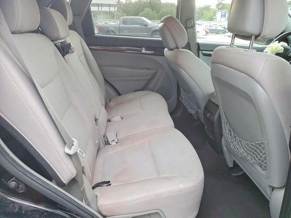 2014 KIA SORENTO