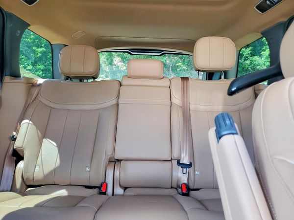 2025 LAND ROVER RANGE ROVER SE