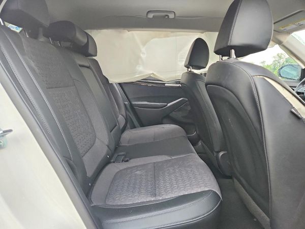 2025 KIA SELTOS S, X-Line