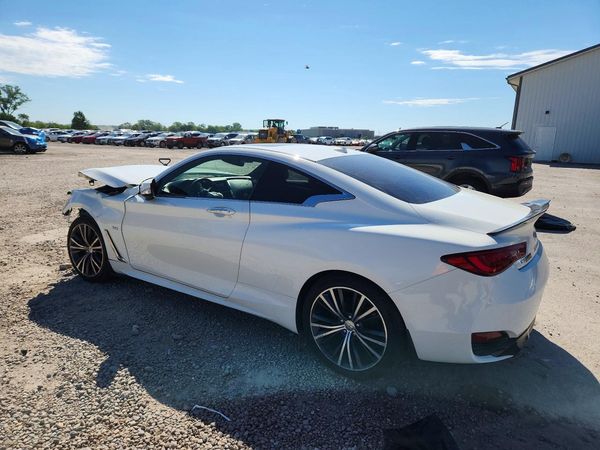 2017 INFINITI Q60