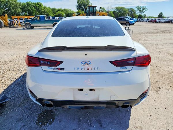 2017 INFINITI Q60