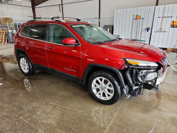 2016 JEEP CHEROKEE LATITUDE 4X4