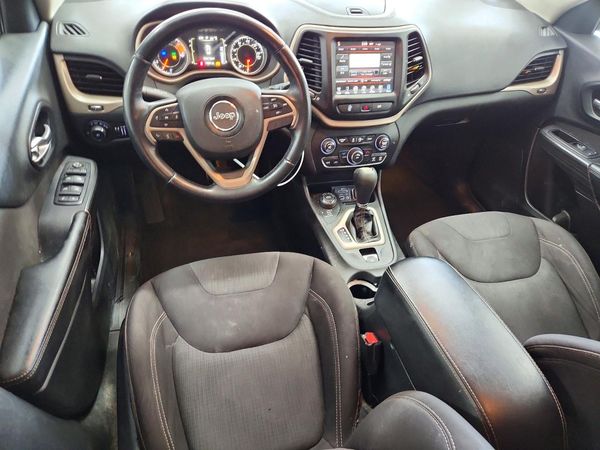 2016 JEEP CHEROKEE LATITUDE 4X4