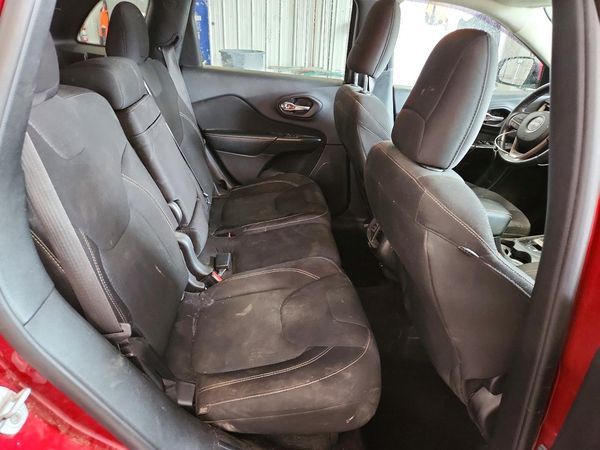 2016 JEEP CHEROKEE LATITUDE 4X4