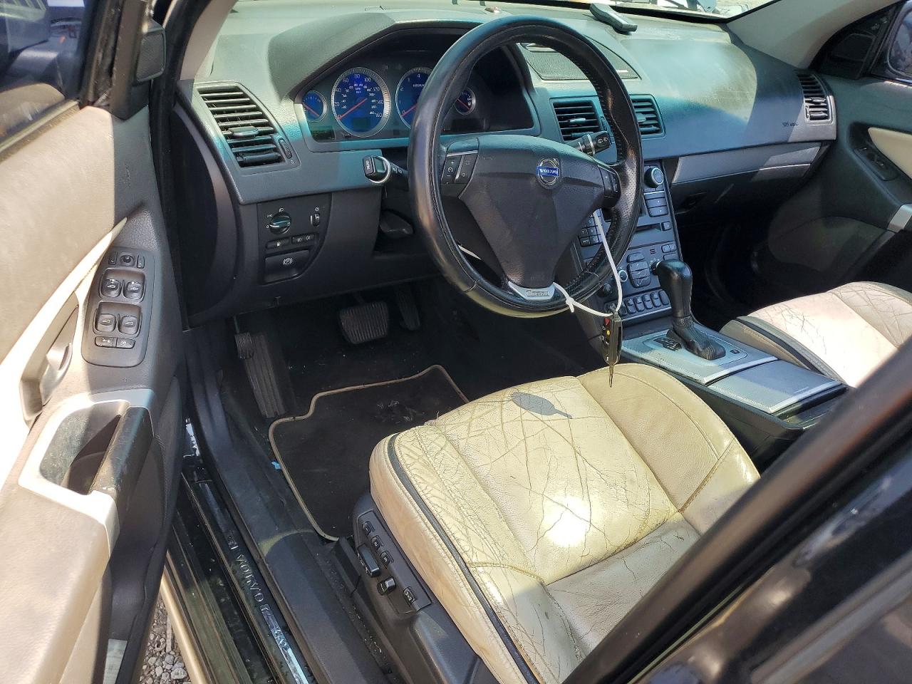 2009 VOLVO XC90