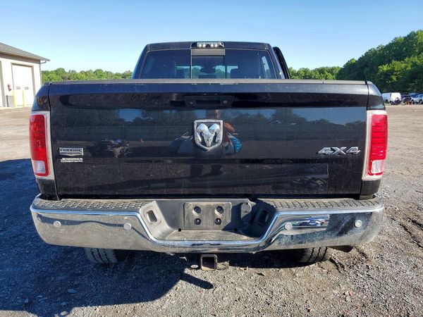 2018 RAM 2500 Laramie