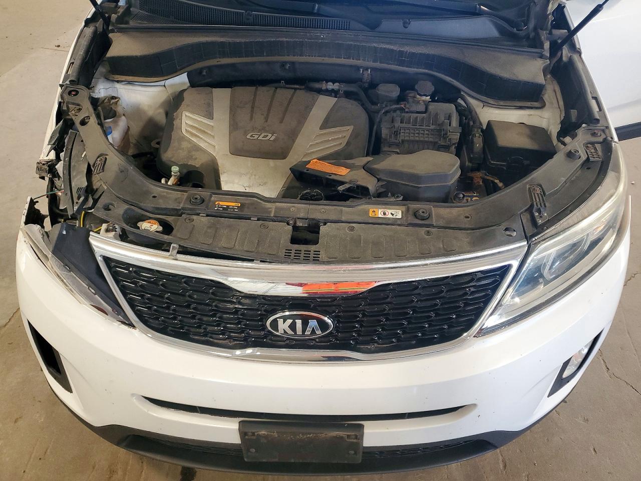 2015 KIA SORENTO GLS