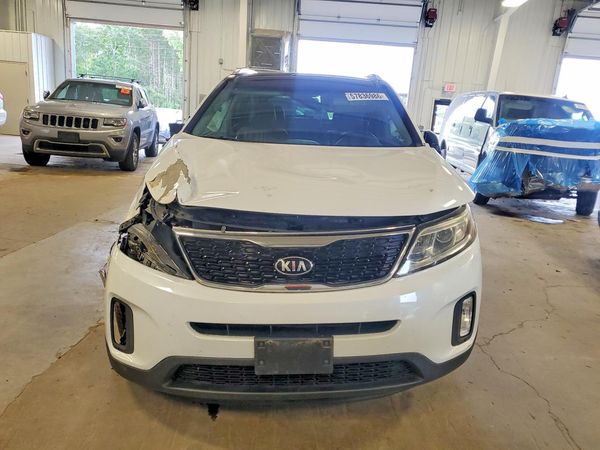 2015 KIA SORENTO GLS