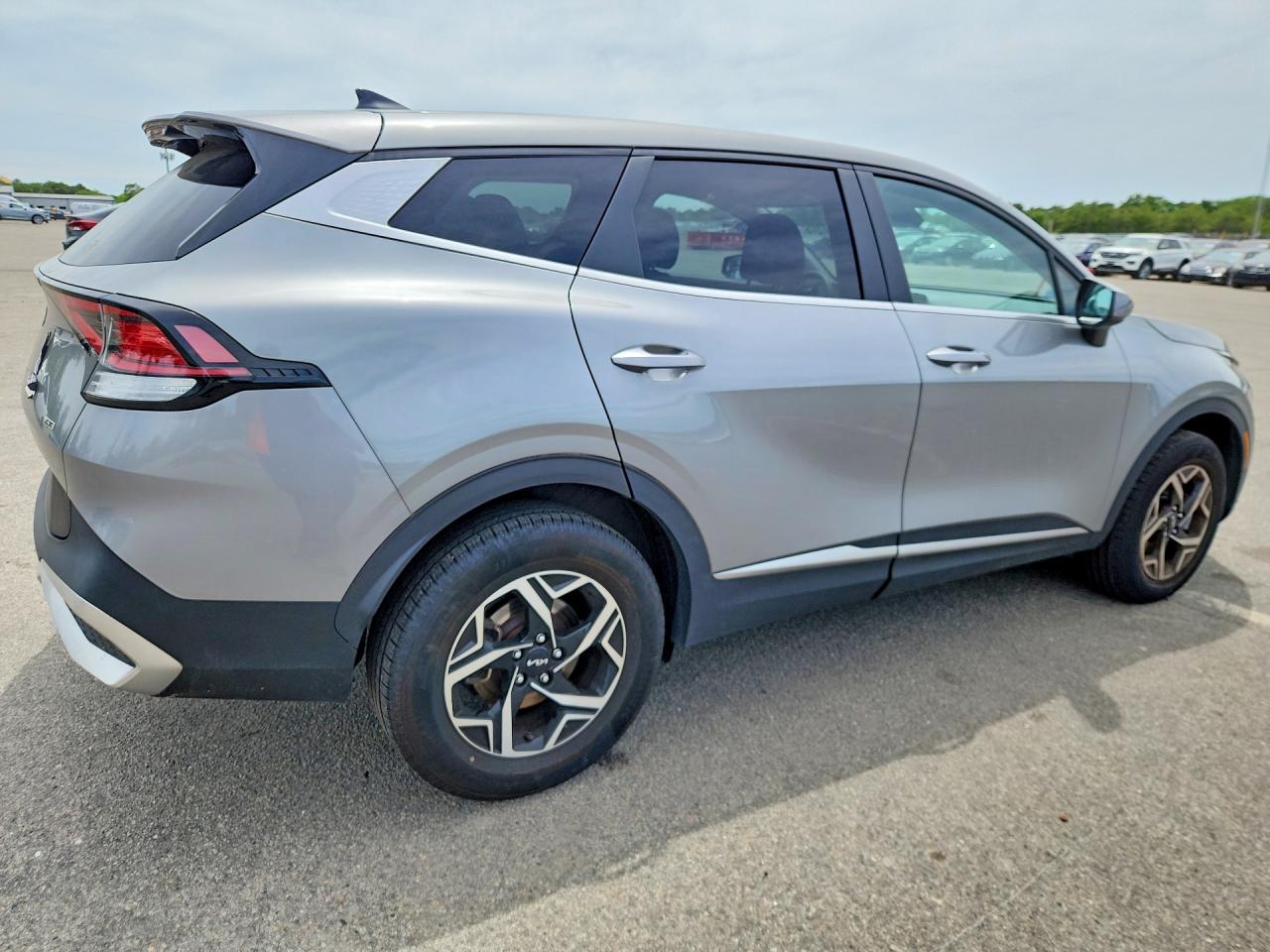 2023 KIA SPORTAGE LX