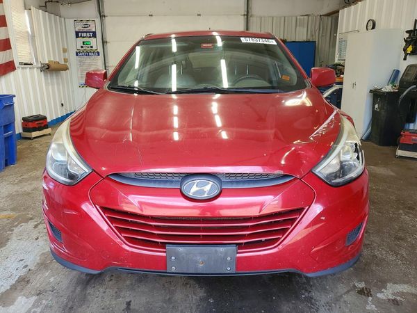 2015 HYUNDAI TUCSON GL (Middle-Low)