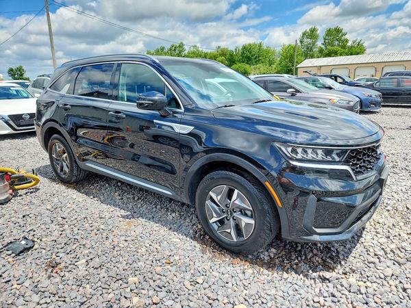 2022 KIA SORENTO S