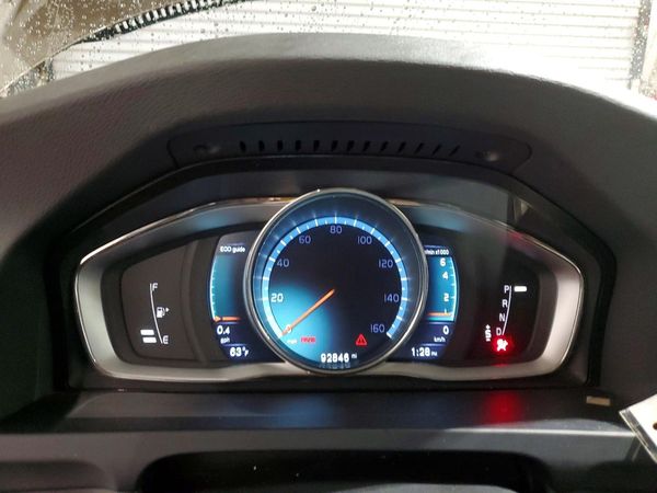2016 VOLVO V60 CROSS COUNTRY