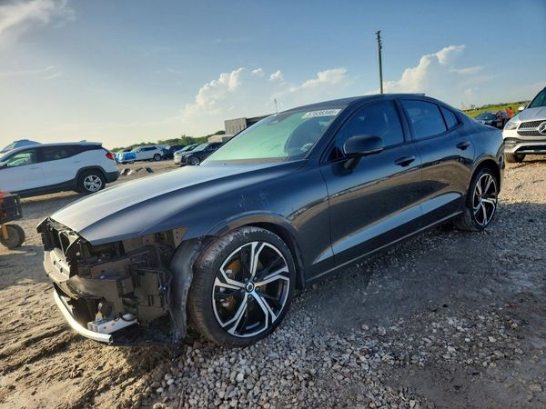 2024 VOLVO S60 Plus Dark