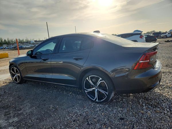 2024 VOLVO S60 Plus Dark