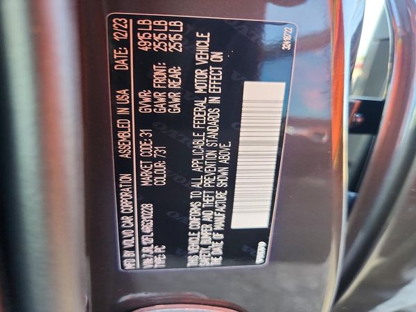 2024 VOLVO S60 Plus Dark