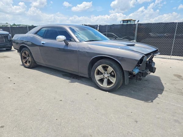 2019 DODGE CHALLENGER SXT