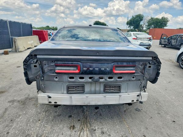 2019 DODGE CHALLENGER SXT