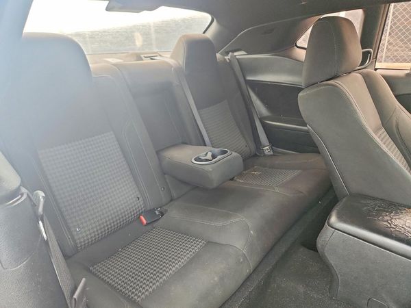 2019 DODGE CHALLENGER SXT
