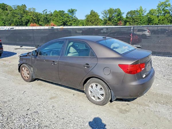 2013 KIA FORTE