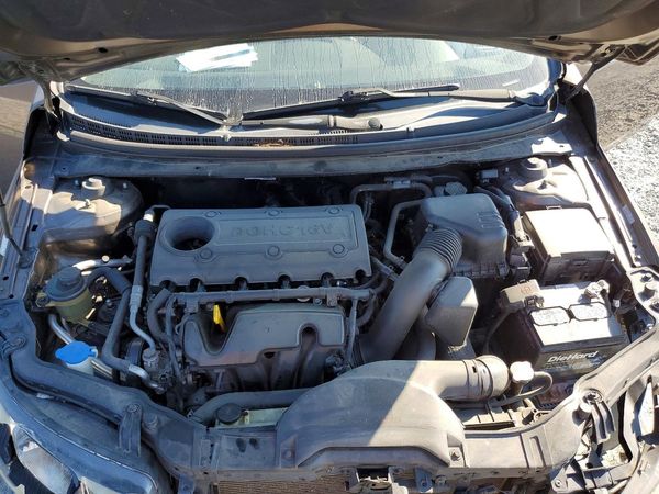 2013 KIA FORTE