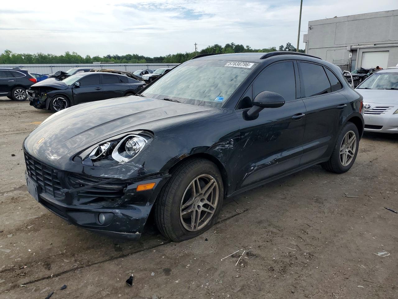 2018 PORSCHE MACAN