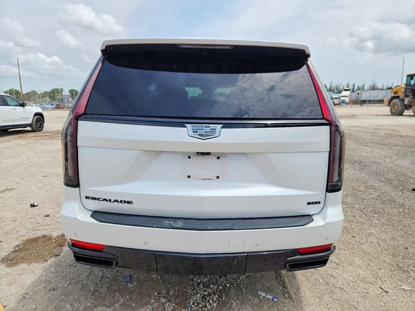 2021 CADILLAC ESCALADE