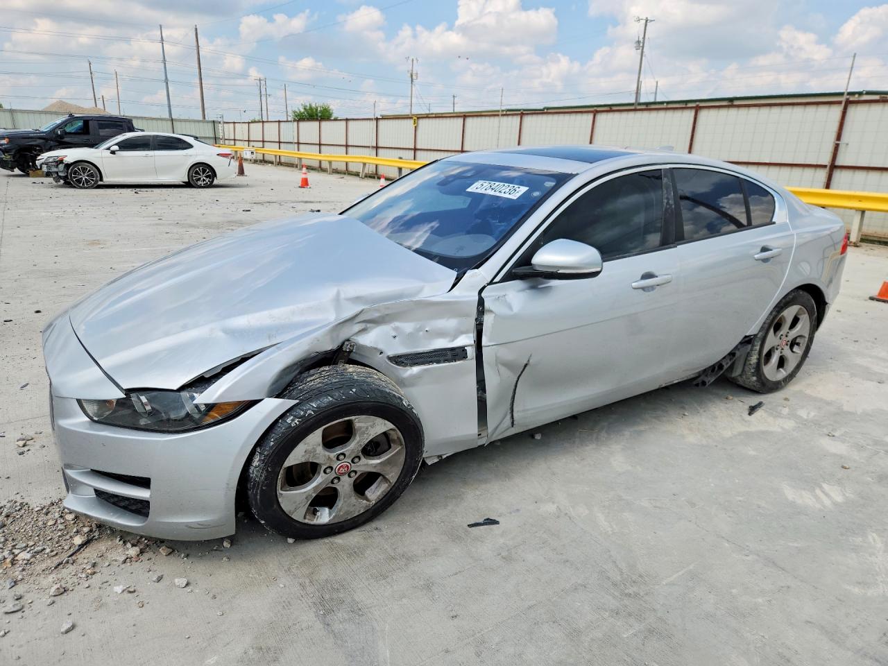 2017 JAGUAR XE