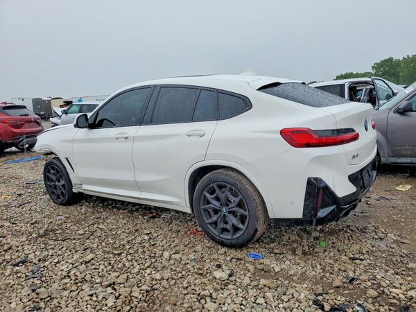 2025 BMW X4 xDrive 30i
