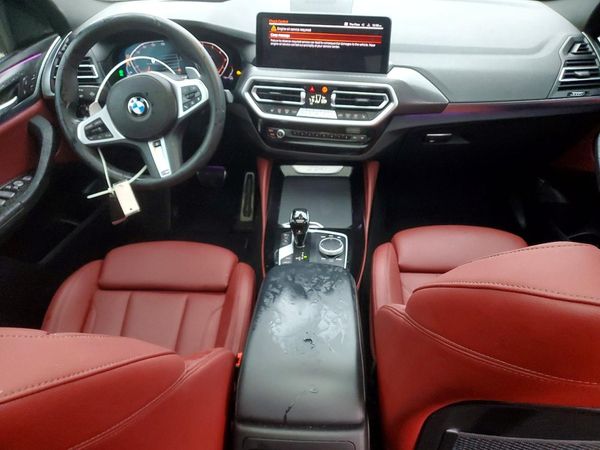 2025 BMW X4 xDrive 30i