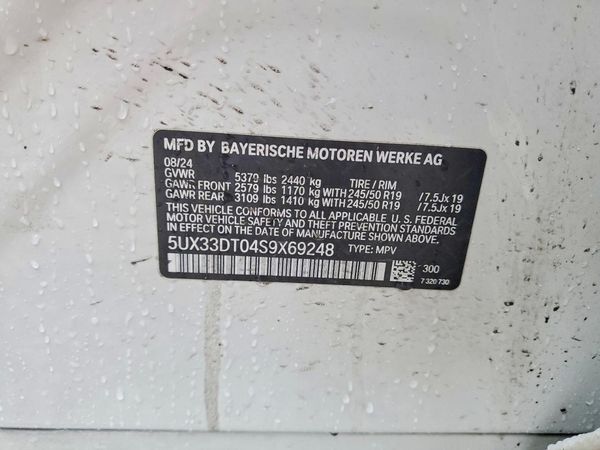2025 BMW X4 xDrive 30i