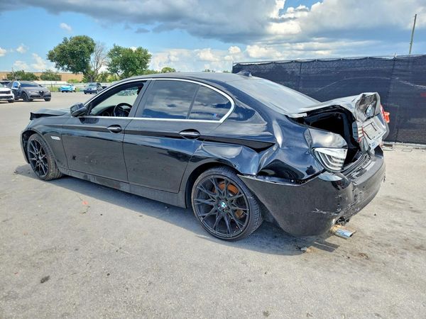 2016 BMW 528