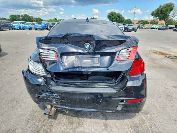 2016 BMW 528