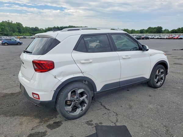 2021 HYUNDAI VENUE