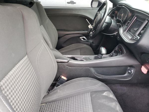 2018 DODGE CHALLENGER SXT
