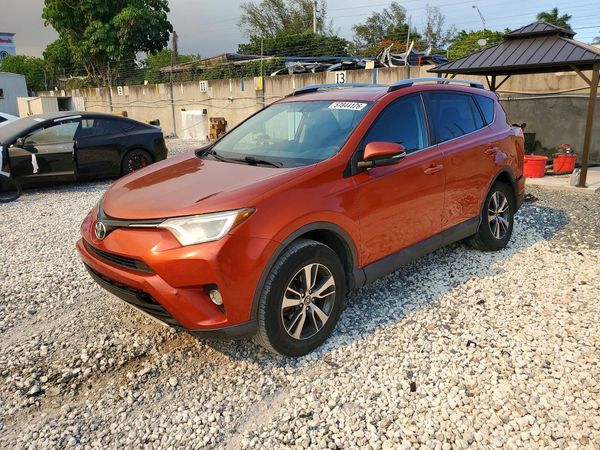 2016 TOYOTA RAV4