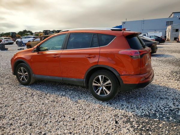 2016 TOYOTA RAV4