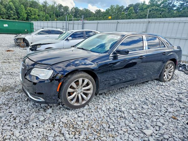2016 CHRYSLER 300 Limited