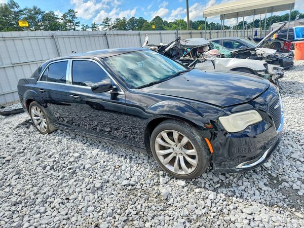 2016 CHRYSLER 300 Limited