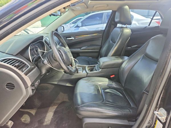 2016 CHRYSLER 300 Limited