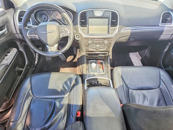 2016 CHRYSLER 300 Limited